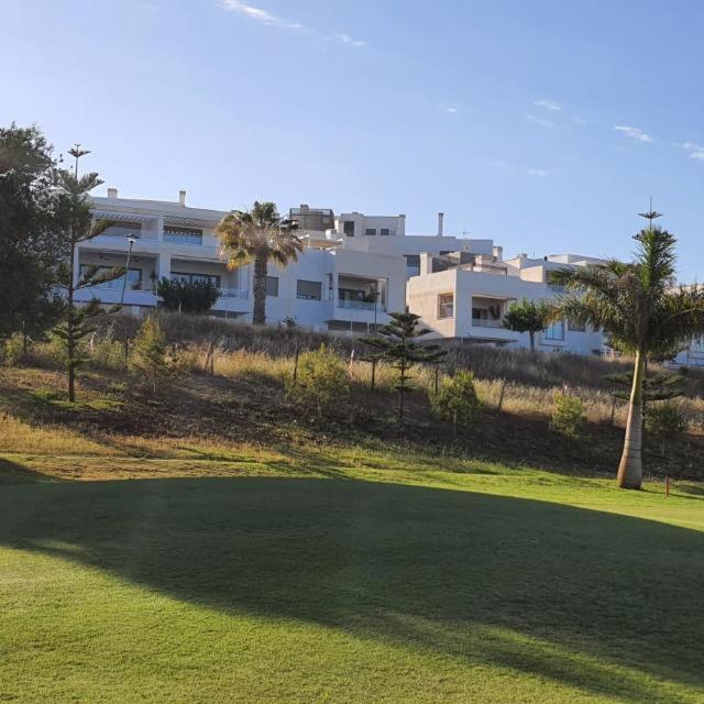 Baviera Hills Holiday Apartment Caleta de Vélez Eksteriør billede